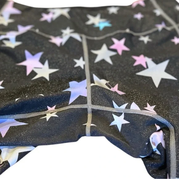 Torrid Active Set: Performance Core Leggings & Purple Off Shoulder Wicking Tee 2 - Picture 12 of 15